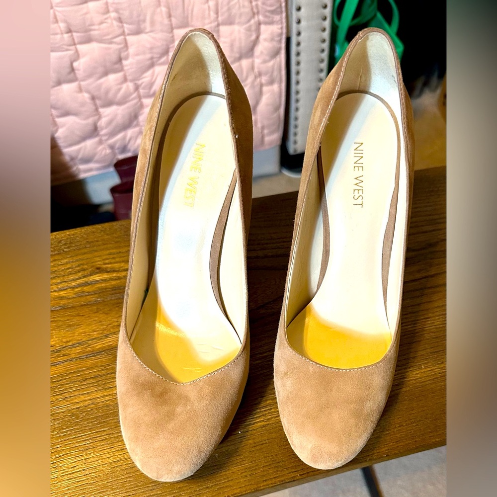 4” heel, perfect for dress up or down; true to size